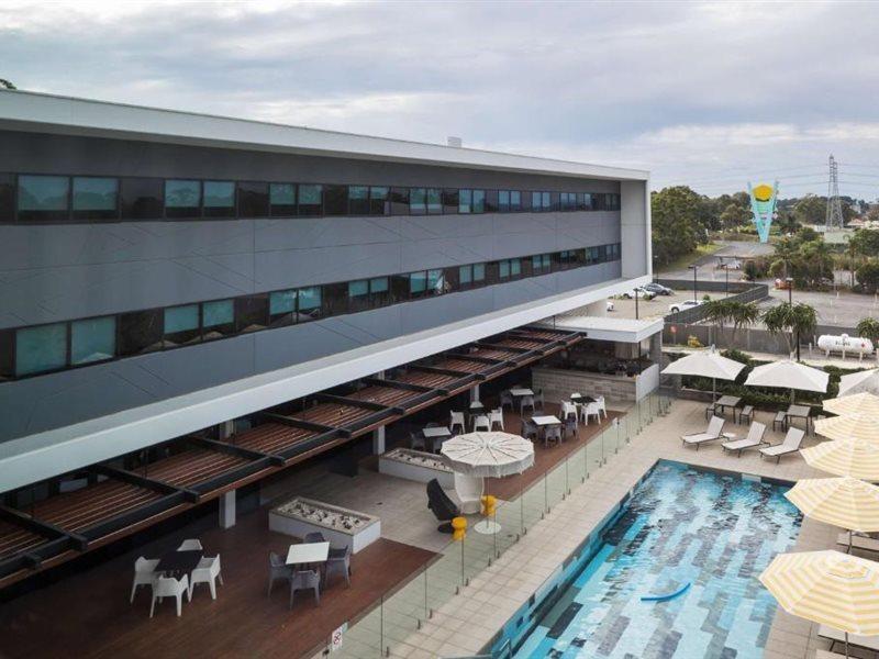 Atura Blacktown Exterior photo