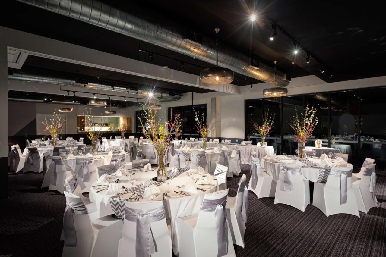 Atura Blacktown Exterior photo
